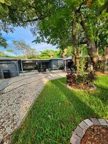1872 SW 29th Ave in Fort Lauderdale, FL - Building Photo