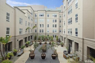 821 Folsom St, Unit 308 in San Francisco, CA - Building Photo - Building Photo