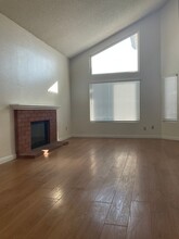35455 Frederick St in Wildomar, CA - Foto de edificio - Building Photo