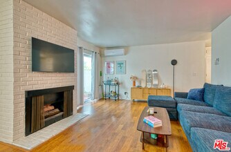 1524 Berkeley St in Santa Monica, CA - Building Photo - Building Photo