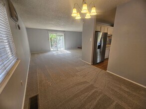 3430 Nowlin Ln in Sparks, NV - Building Photo - Building Photo