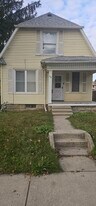 49 Neise Ave in Toledo, OH - Building Photo