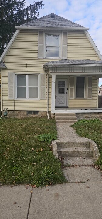 49 Neise Ave in Toledo, OH - Building Photo