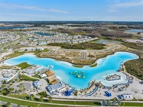 9405 Ibis Grove Blvd in Wesley Chapel, FL - Building Photo - Building Photo