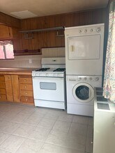 26302 Lake Forest Dr in Lake Arrowhead, CA - Building Photo - Building Photo