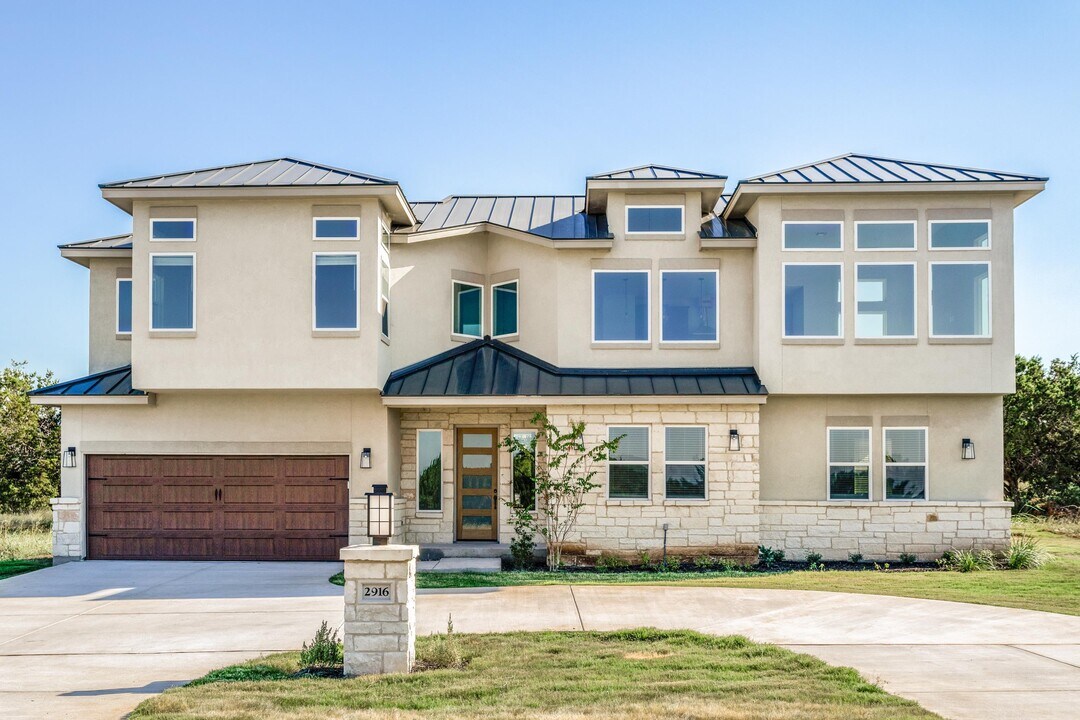 2916 Hi Mesa in Horseshoe Bay, TX - Building Photo