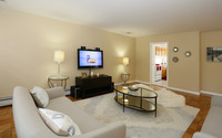 Raritan Crossing in New Brunswick, NJ - Building Photo - Interior Photo