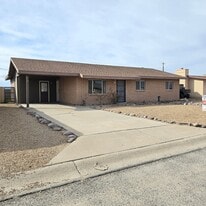 810 W Soto St in Willcox, AZ - Building Photo