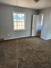 2366 Deming St in Terre Haute, IN - Foto de edificio - Building Photo