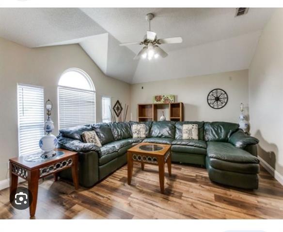 2306 Edinburgh Way in Garland, TX - Building Photo - Building Photo