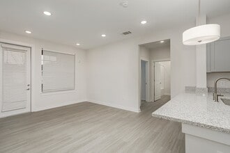 Franklin Flats in Franklin, TN - Building Photo - Building Photo