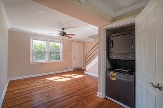 2526 Iverson St in Temple Hills, MD - Building Photo - Building Photo