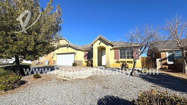 14456 Welsh Ct in Hesperia, CA - Building Photo - Building Photo