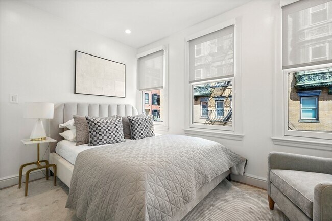 115 Myrtle St in Boston, MA - Building Photo - Building Photo