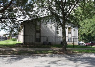 Eagle Rock Apartments in Kansas City, MO - Foto de edificio - Building Photo