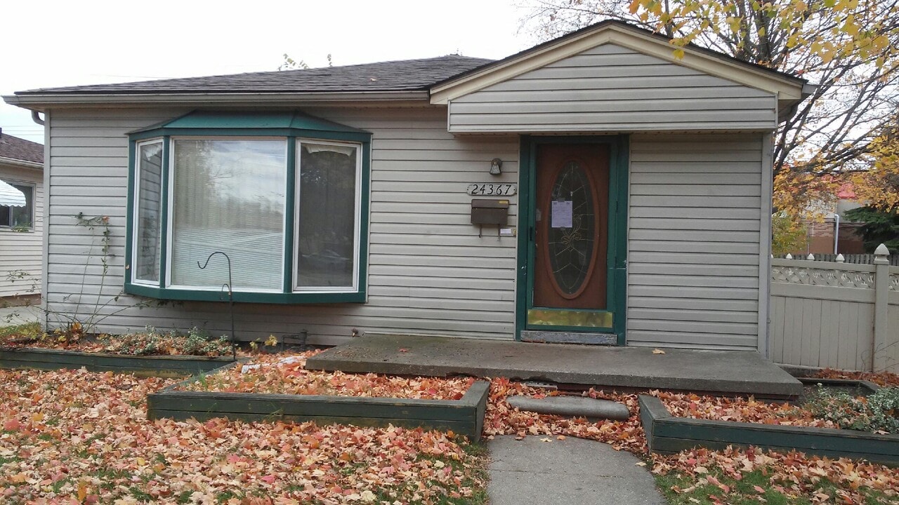 24367Ames Hwy in Taylor, MI - Foto de edificio