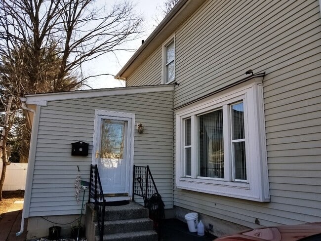 14 Belvedere Gardens in Westfield, MA - Building Photo - Building Photo