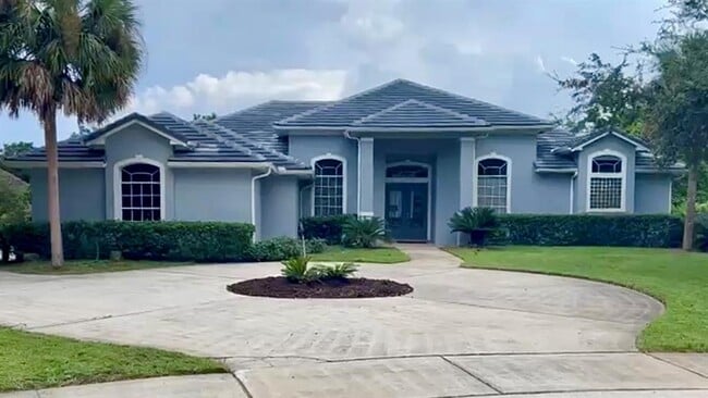 property at 2113 Grove Point Ln