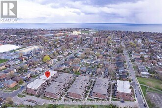 10 Carnation Ave in Toronto, ON - Building Photo - Building Photo