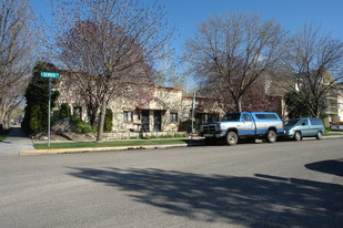 La Villa Italia in Boise, ID - Building Photo