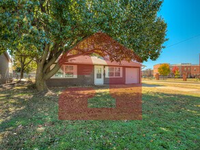 224 W 5th St in Edmond, OK - Building Photo - Building Photo