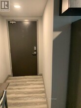 275F Larch St in Waterloo, ON - Building Photo - Building Photo