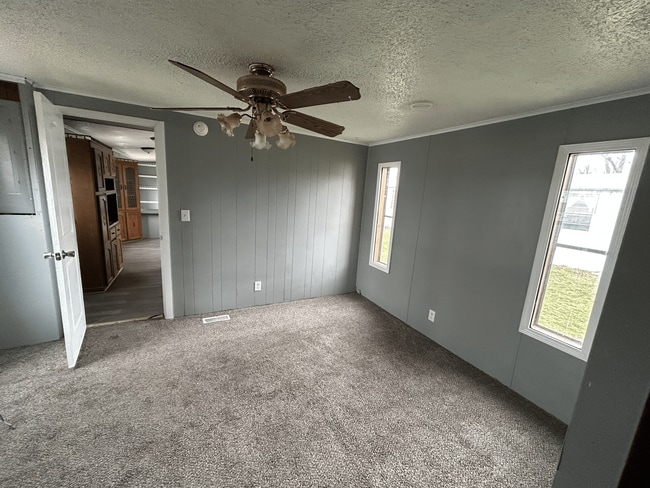 7601 N Hwy Vv in Columbia, MO - Building Photo - Building Photo