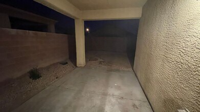 6426 N Boatbill St in North Las Vegas, NV - Building Photo - Building Photo