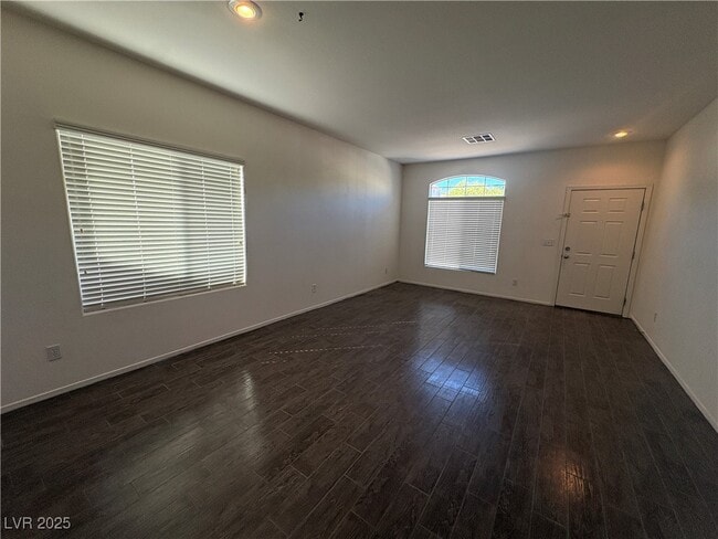 1625 Sandglass Ave in North Las Vegas, NV - Building Photo - Building Photo