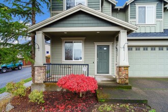 18744 Nutmeg Lane in Oregon City, OR - Building Photo - Building Photo