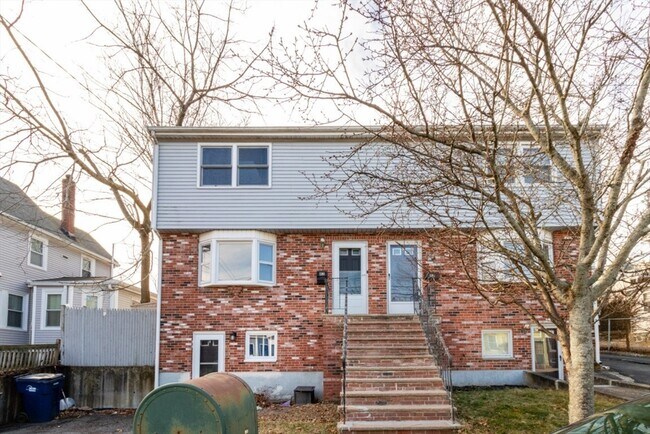 property at 82 Glendower Rd