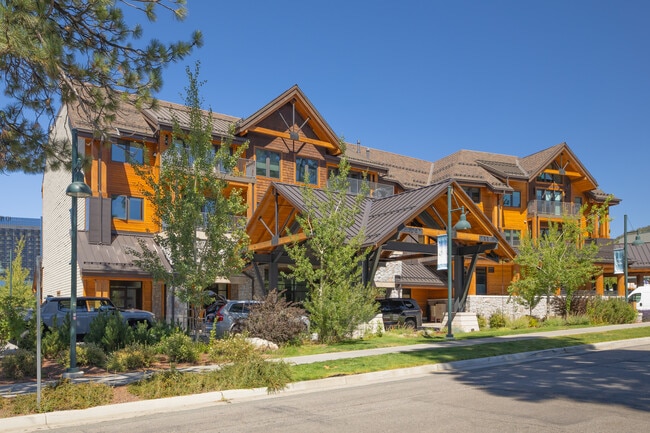 Zalanta Resort at The Village