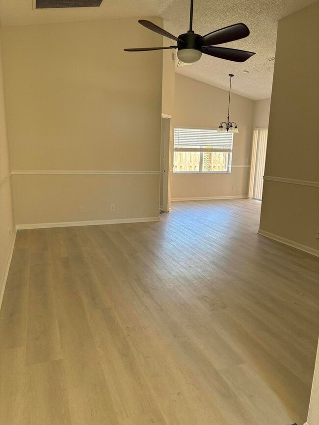 10749 Cypress Lake Terrace in Boca Raton, FL - Building Photo - Building Photo