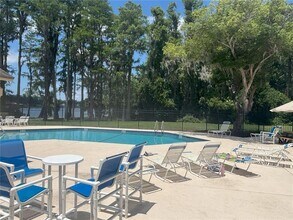 5237 Corvette Dr in Tampa, FL - Building Photo - Building Photo