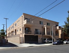 7223 Baird Ave in Reseda, CA - Building Photo