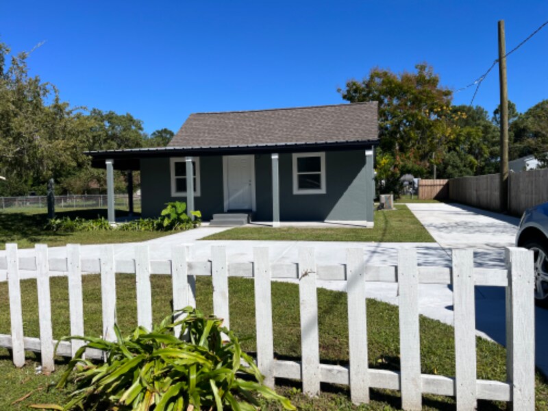 635 Riverview Ave, Unit 635 Riverview ave. Apt. A in Sanford, FL - Building Photo
