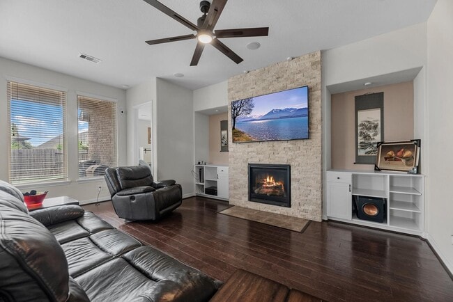 property at 9714 Sable Canyon Dr