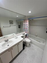 10765 SW 108th Ave in Miami, FL - Building Photo - Building Photo