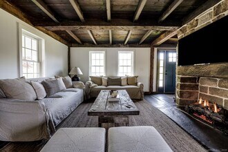 740 Little City Rd in Haddam, CT - Building Photo - Building Photo