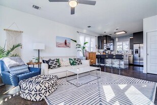 1203 Cometa St in Austin, TX - Building Photo