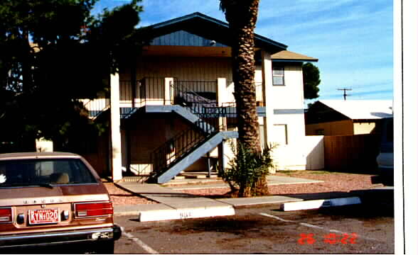 532 S Mesa Dr