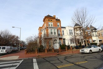 600 9th St NE in Washington, DC - Building Photo - Building Photo