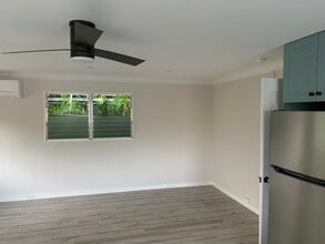 2871 Manoa Rd, Unit C in Honolulu, HI - Foto de edificio - Building Photo