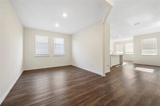 5509 Brentlawn Dr in Fort Worth, TX - Building Photo - Building Photo