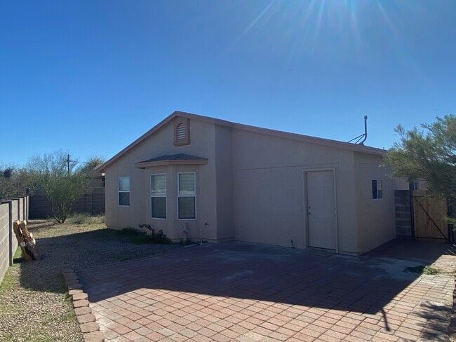 3254 S Kennedy Park Hills Pl in Tucson, AZ - Foto de edificio - Building Photo