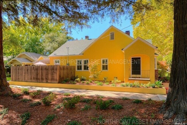 property at 400 33rd St