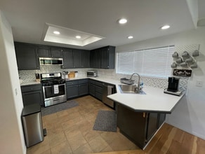 7779 Hanford Ave in Yucca Valley, CA - Building Photo - Building Photo