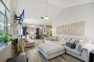 1215 Gingerlily Cove in Austin, TX - Building Photo - Building Photo