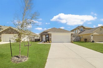 19463 Villa Mesa Dr in Roman Forest, TX - Building Photo - Building Photo