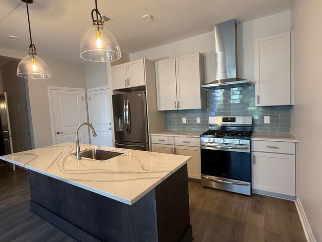 property at 6633 Dale Dr